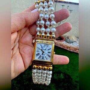 Joan Rivers Classics Collection Women's Gold and White Watch